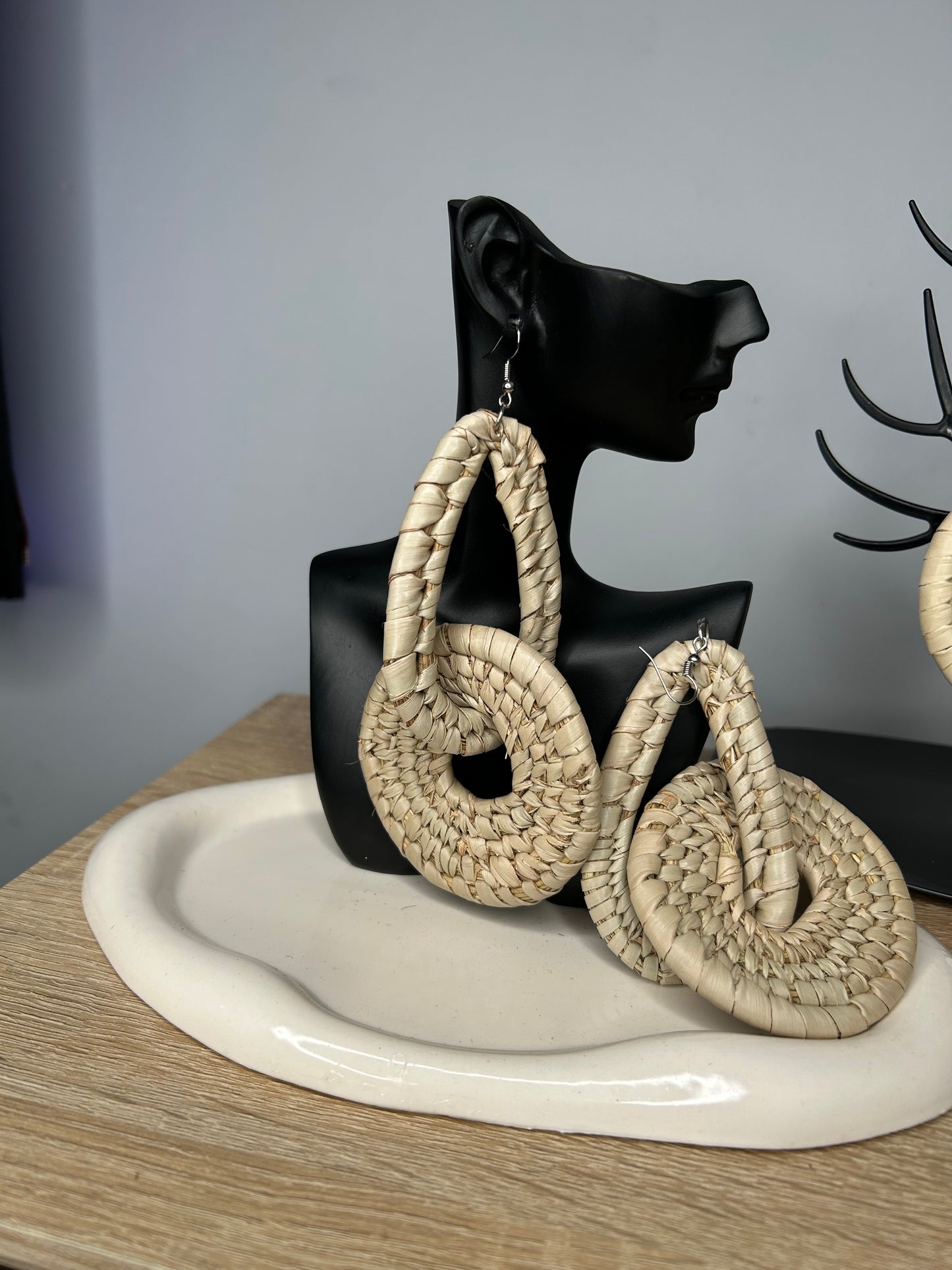 RAFFIA earrings