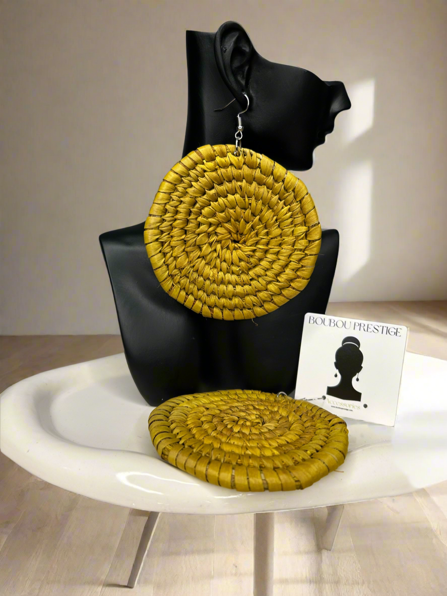 Raffia earrings